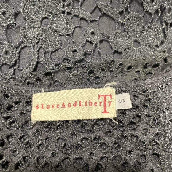 Johnny Was 4 Love & Liberty Small Top Blouse Embroidered Black Boho Short Sleeve - Picture 4 of 6